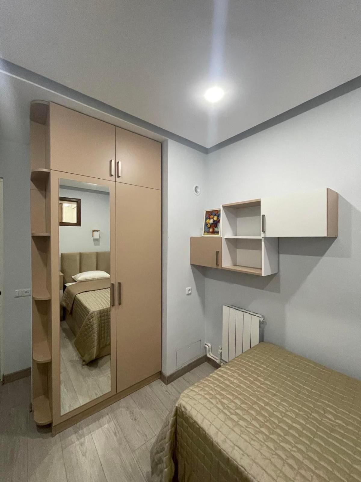 Republic Square Apartment Єреван Екстер'єр фото